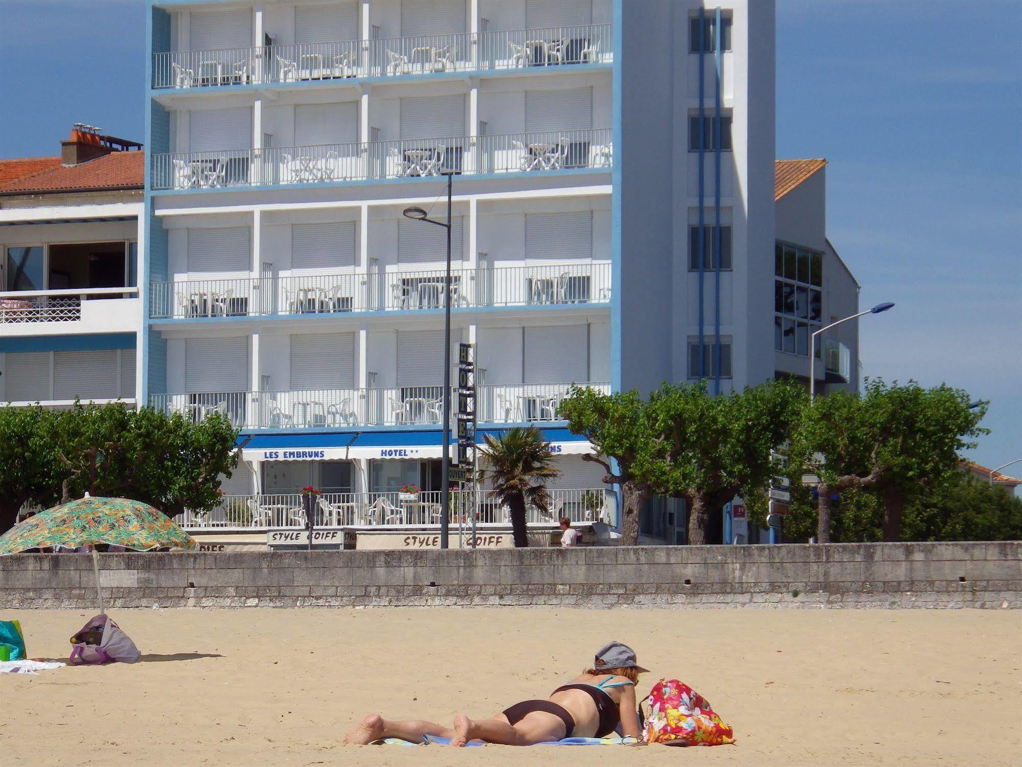 Les Embruns Hotel Royan Exterior foto