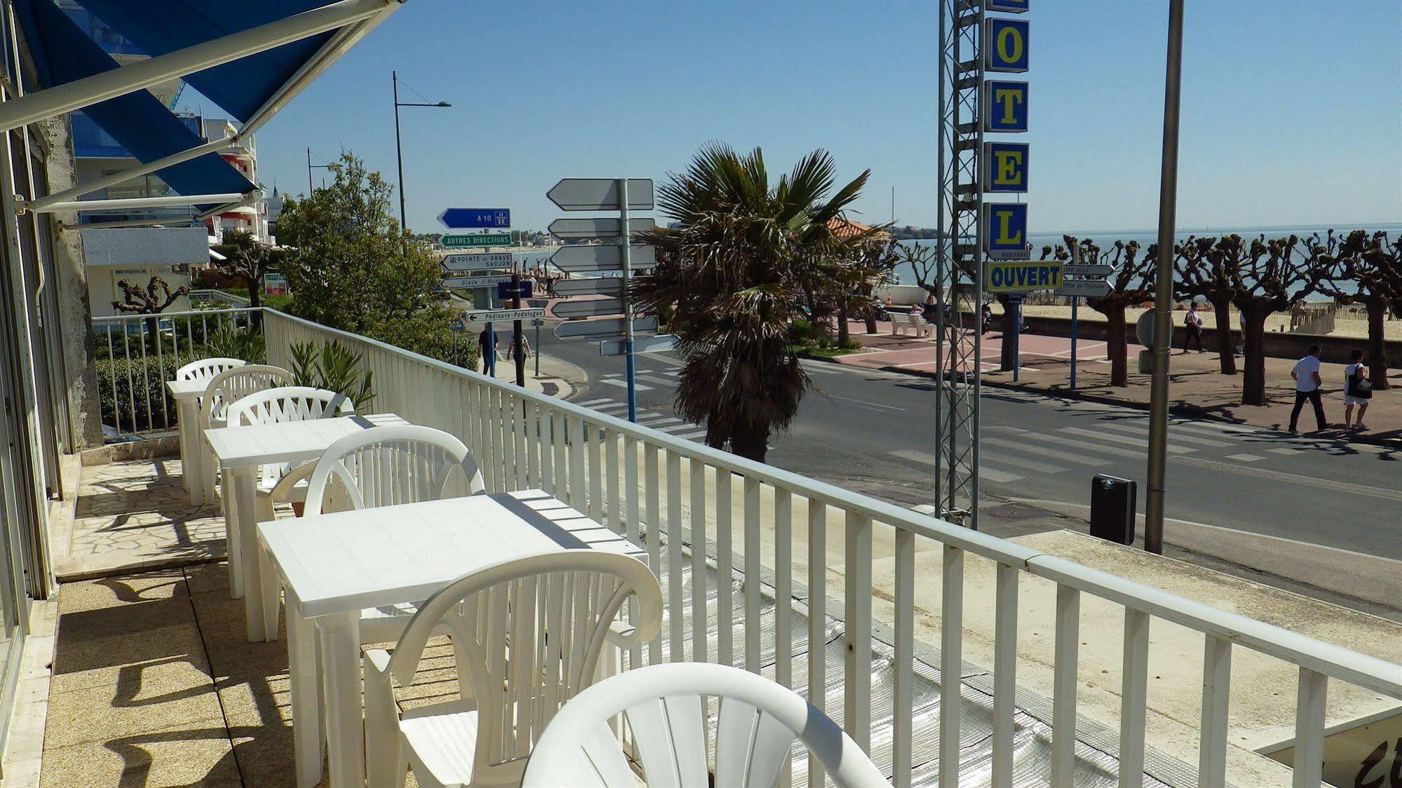 Les Embruns Hotel Royan Exterior foto
